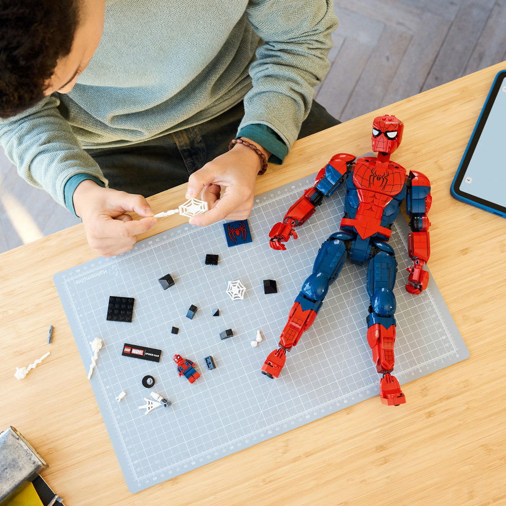 76346 Spider-Man Hero Figure