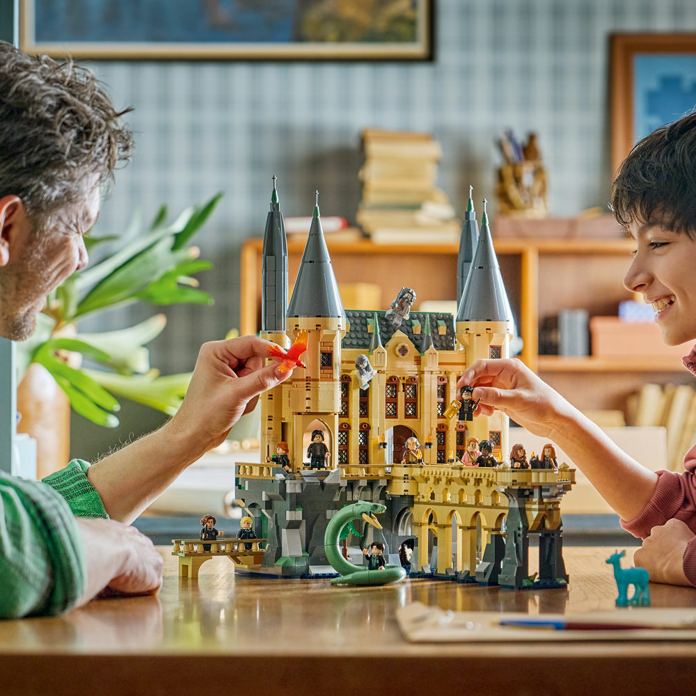 76473 Hogwarts™ Castle: East Wing