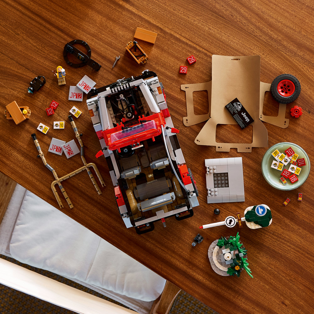 ☆☆☆ LEGO 77984 Jurassic Park Jeep® Wrangler