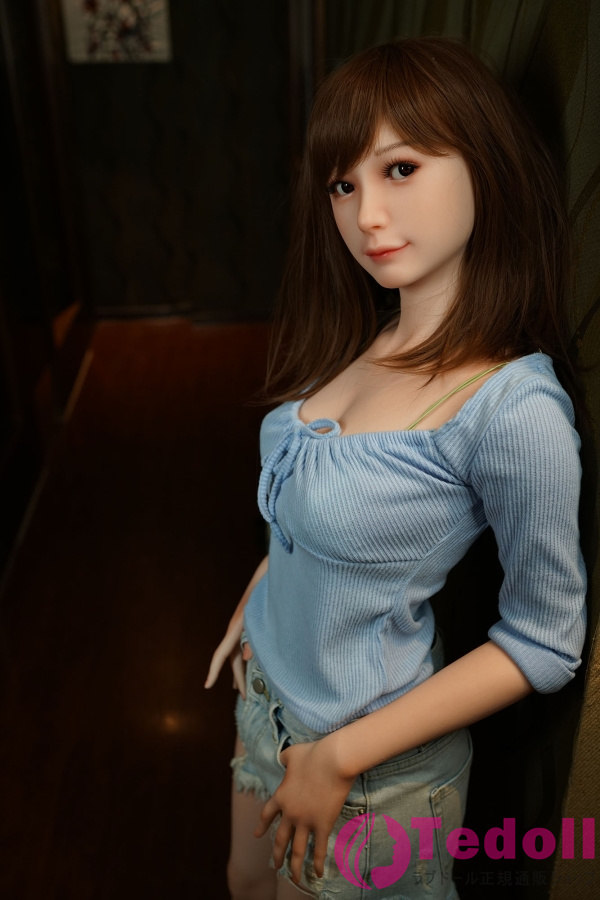 PIPER DOLL Ichika 155cm清楚 美人系 シリコン製ラブドール ギャル系 高級リアルドール普乳 Cカップ 白い肌 シームレスヘッドとボディの一体型
