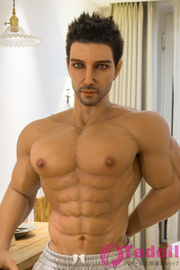QITA DOLL #113 漢さん 177cm背が高い男性ラブドール フルシリコン製 筋肉タイプ リアル 等身大の人形 ブラウン肌
