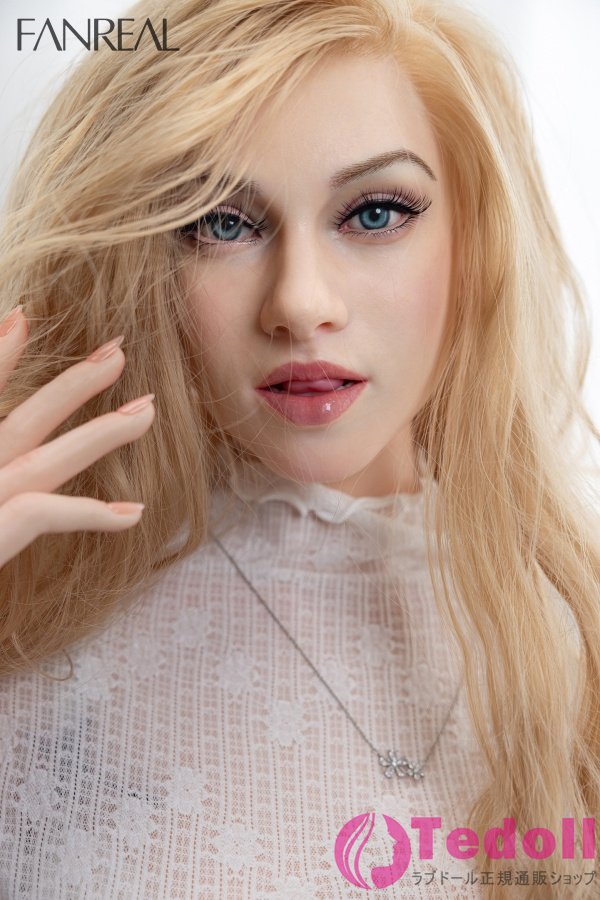 FANREAL Vanessa 168cm金髪外人 フルシリコン製 セクシー リアルラブドール 巨乳 Fカップ ノーマル肌 口開閉＆口腔模擬付き