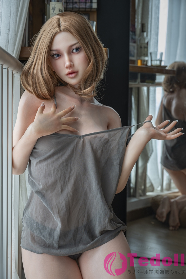 XYCOLO DOLL 伊维娅（Ivya） 157cm等身大 美しい大人の女性 超柔らかいフルシリコン製 魅力的なダッチワイフ Cカップ ノーマル肌