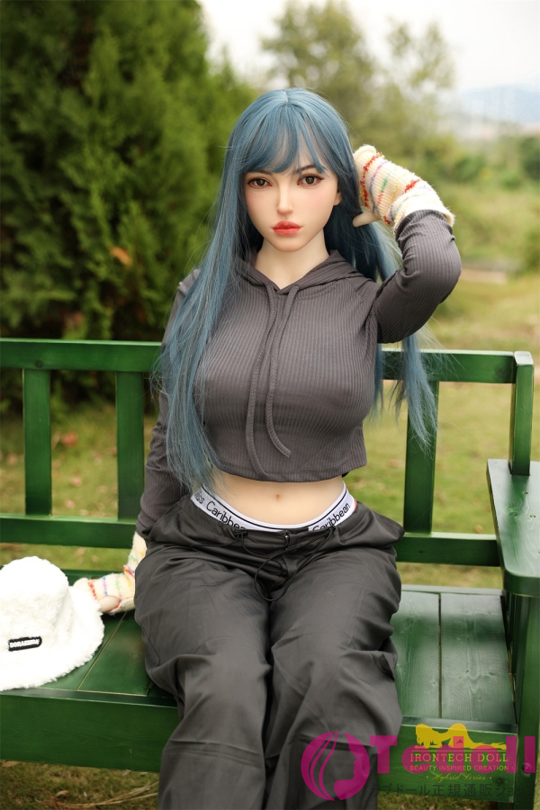 Irontech Doll S41 Joline 159cm Plus 細い体美人ダッチワイフ 巨乳 魅力的なモデル体型 高級 ラブドール 通販 シリコンヘッド+TPEボディ Gカップ 白い肌