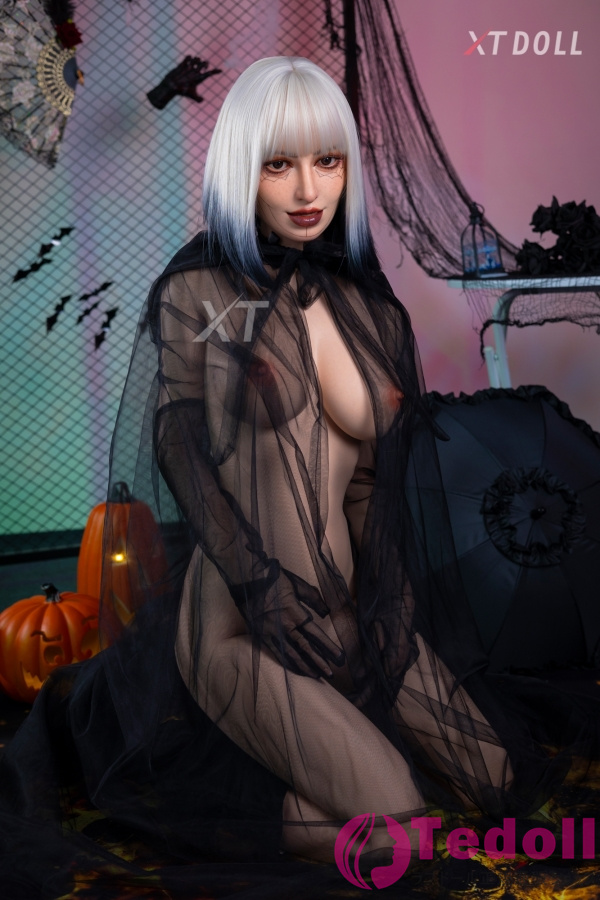 XTDOLL #XT-37-A Andrea 軽量化ボディ25kg 163cmハロウィンを楽しむ欧米熟女 ラブドール フルシリコン製 巨乳 セックスドール Fカップ ノーマル肌 口開閉＆口腔模擬付き