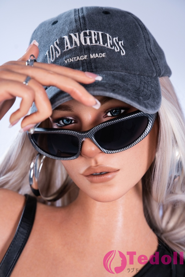 IDODOLL #ID2 Alessia ROS口腔 165cm Dカップ フルシリコン製 海外系 豊満ボディ 妖艶な高級ラブドール リアルな皮膚メイク付き 小麦肌