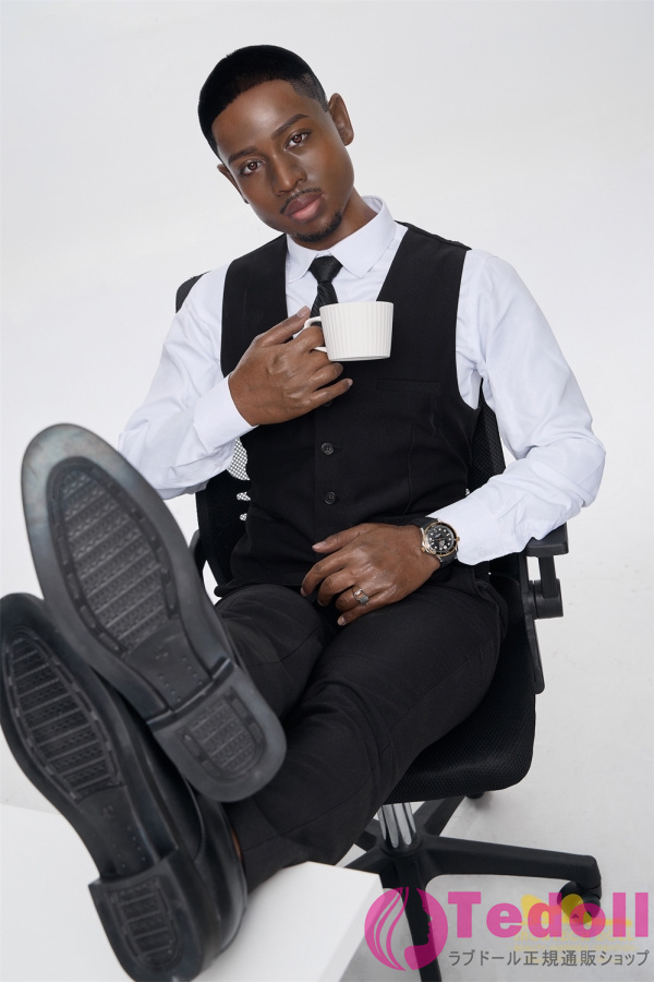 Irontech Doll M8 James 170cm女性用セックスドール シリコン製 筋肉黒人男性型等身 大 ラブドール 黒い肌