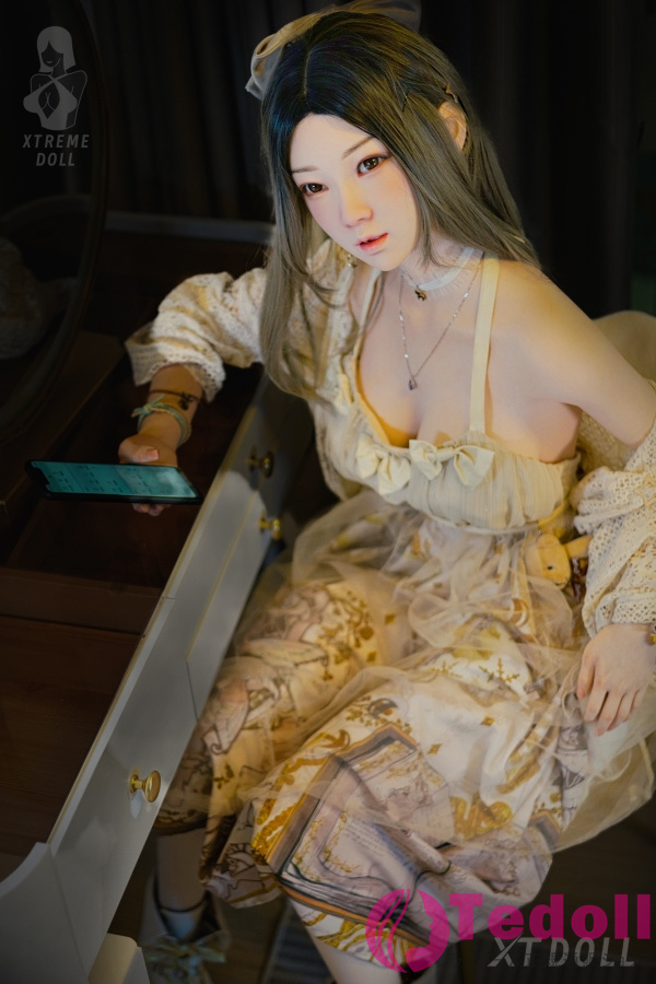 XTDOLL #XT-7 Chase 150cm-X 超軽量化ボディ19.5kg 綺麗な高級ラブドール シリコン製 清楚の顔 リアルドール Dカップ ノーマル肌