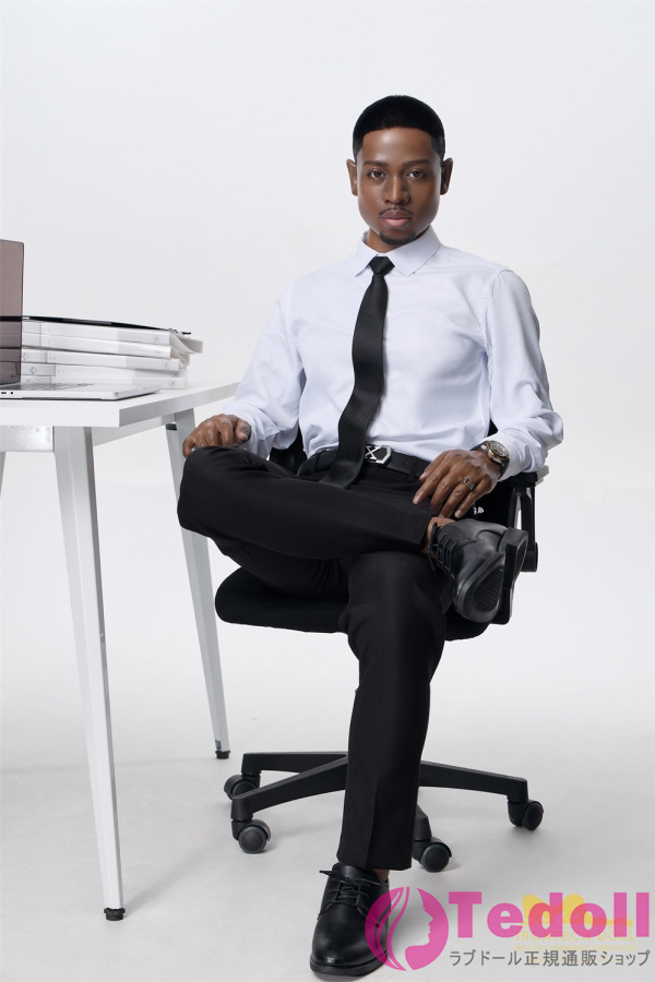 Irontech Doll M8 James 170cm女性用セックスドール シリコン製 筋肉黒人男性型等身 大 ラブドール 黒い肌