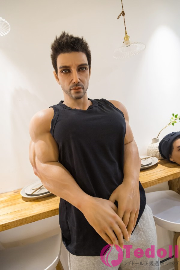 QITA DOLL #113 漢さん 177cm背が高い男性ラブドール フルシリコン製 筋肉タイプ リアル 等身大の人形 ブラウン肌