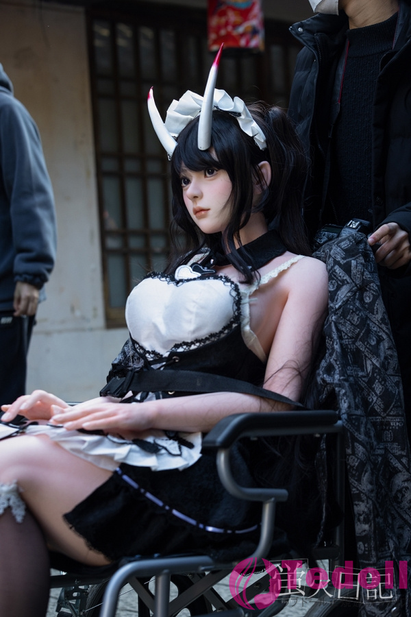 蛍火日記 瑠璃 159cm 顎機能追加可 フルシリコン製 高級ダッチワイフ コスプレメイド 等身大 スレンダー系 リアル ラブドール Eカップ ノーマル肌 超リアル塗装加工あり