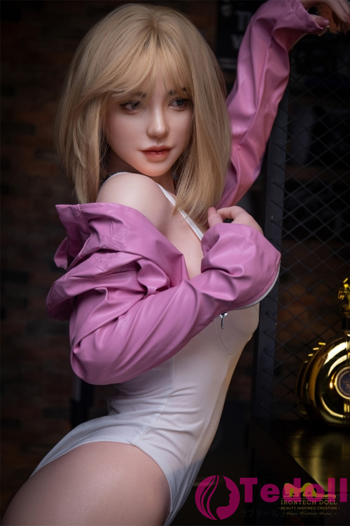 Irontech Doll S39 Layla 169cm魅力的な金髪美人リアルドール シリコン製清楚若妻ダッチワイフ Bカップ ノーマル肌