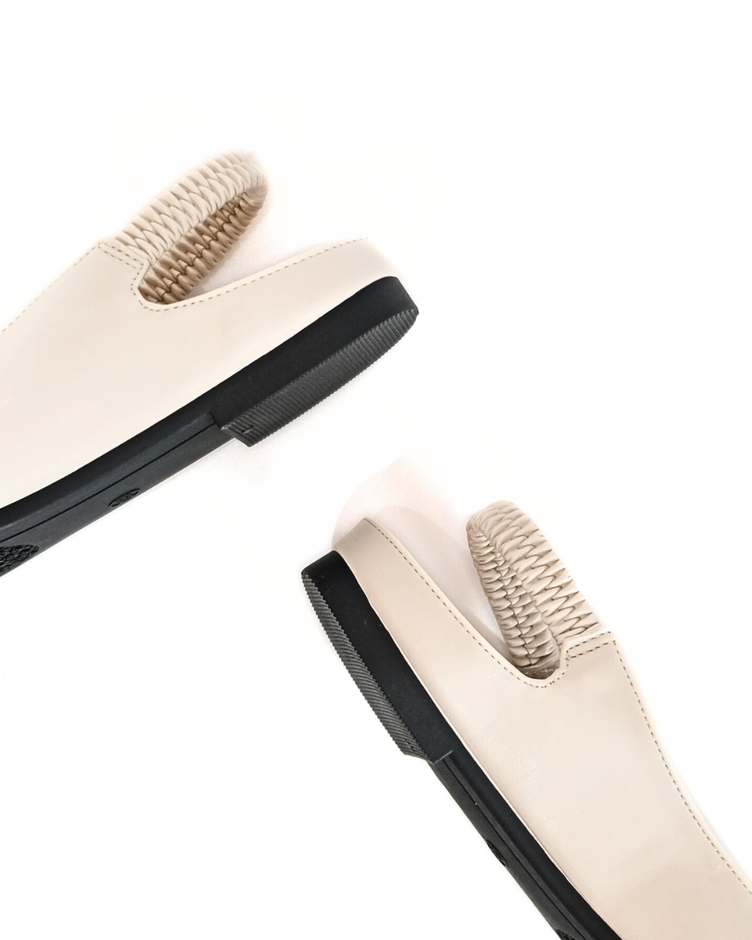 【NEW】Lyden RHEA Series Flats - Beige