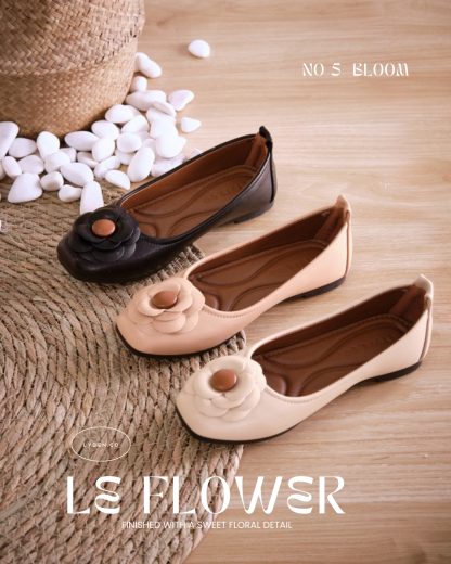 【Le Flowers The Secret Garden Series】No.5 Bloom Womens Flats/ Womens floral flats /cushion flats /Kasut Bunga Perempuan - Classic Black//Beige//Dark Pink