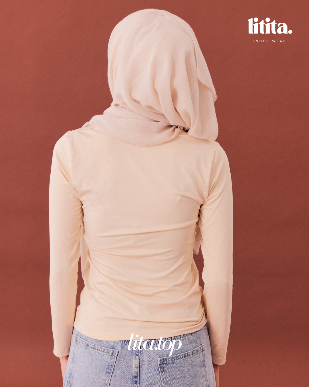Lita Tops / Long-Sleeve Round Neckline innerwear - Nude