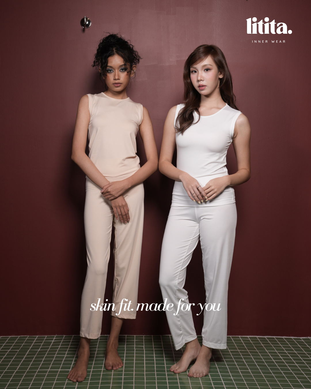 【Litita Silky Sleek】Tops / Sleeveless Round Neckline innerwear - Black // White // Nude