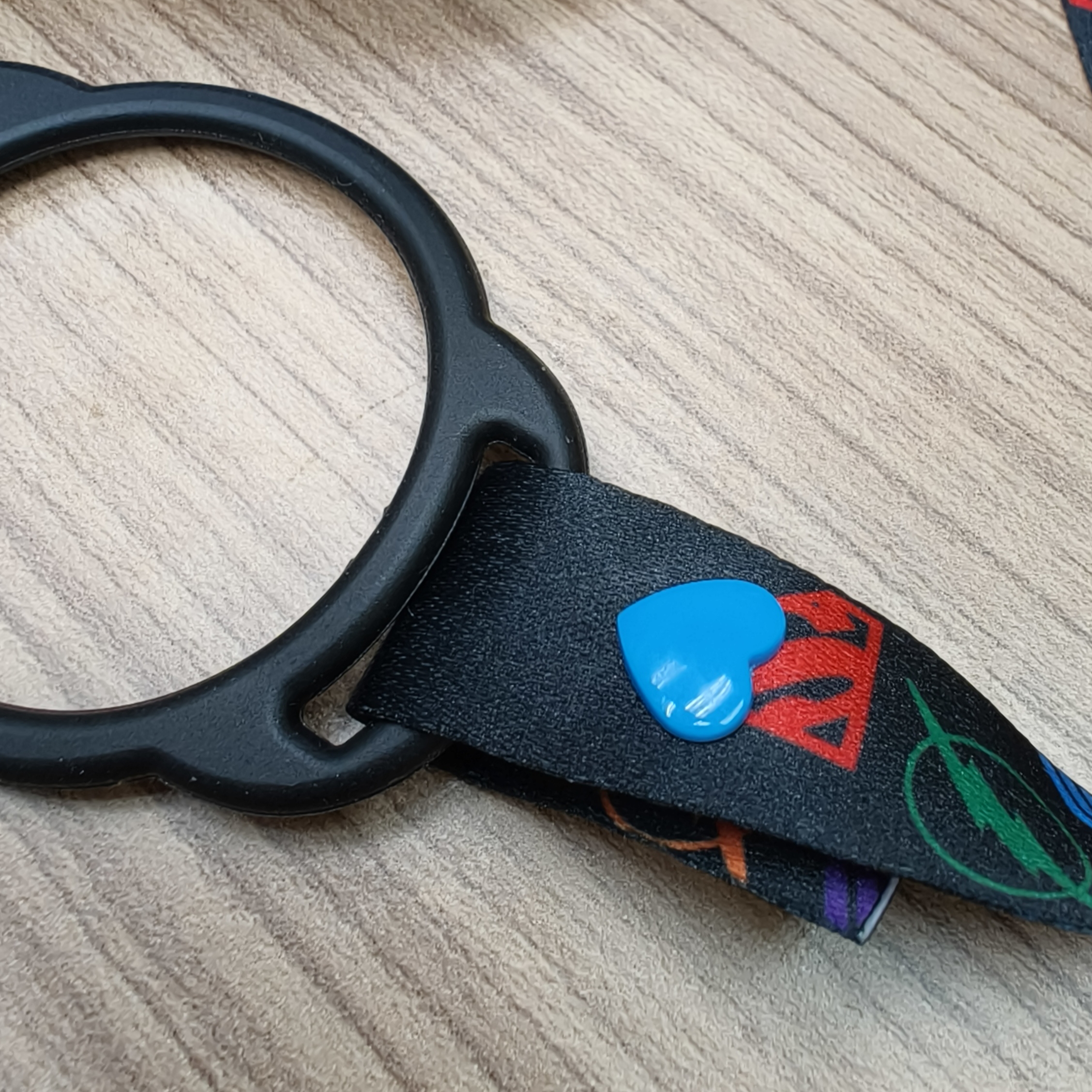 DC Comics Bottle Strap (Black)