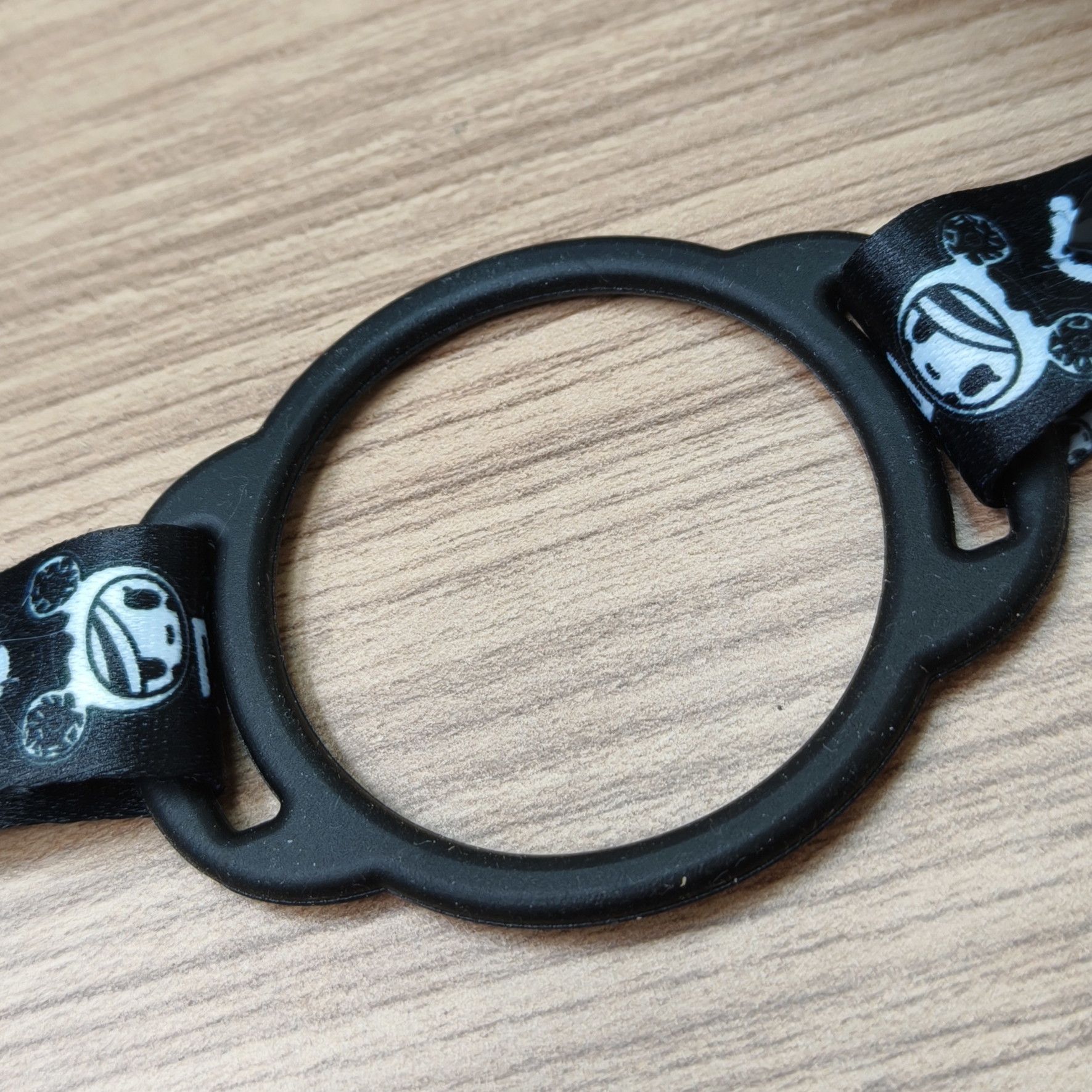 tokidoki Royals Strap + Bottle Ring