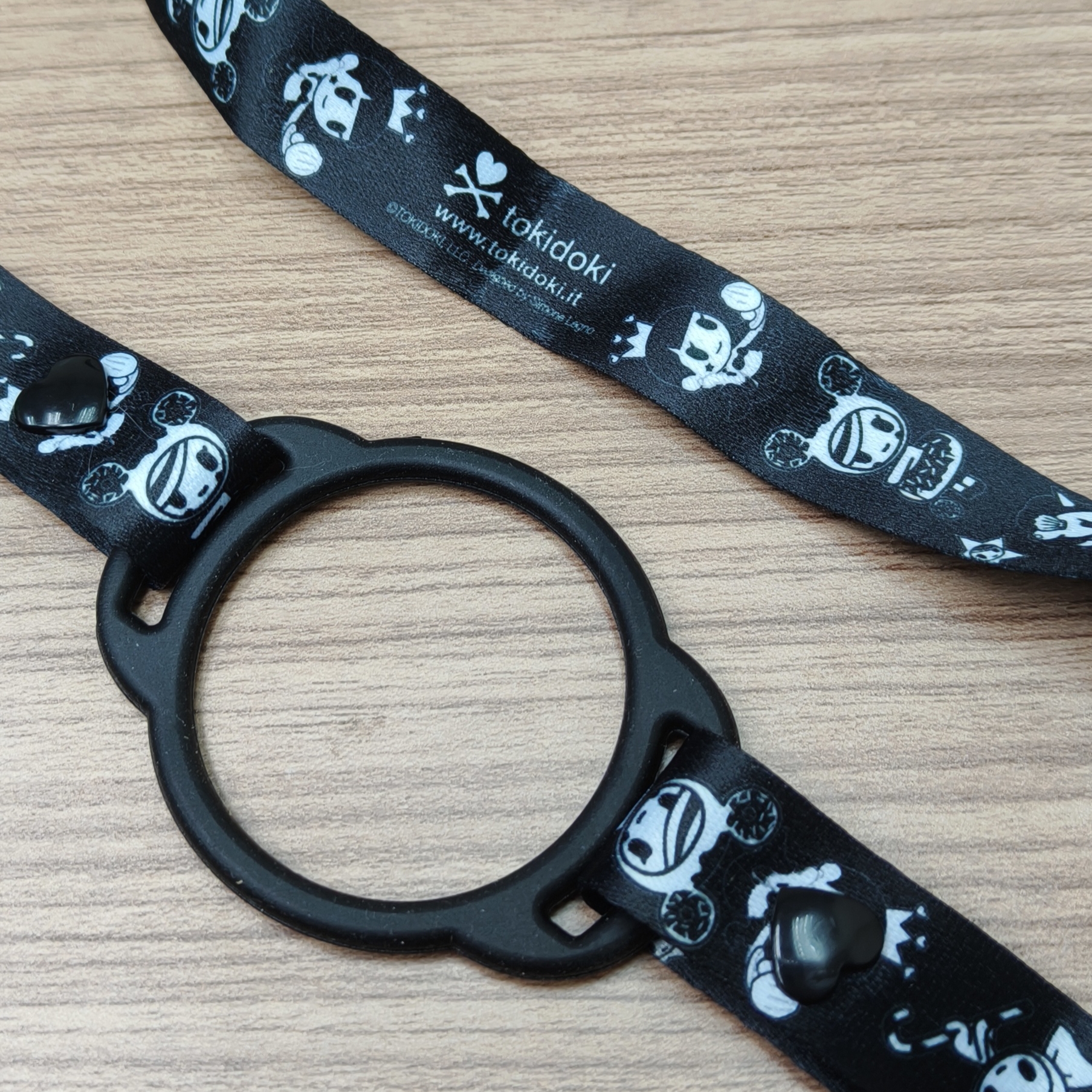 tokidoki Royals Strap + Bottle Ring