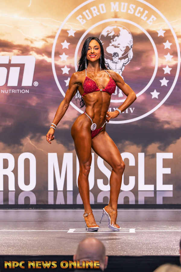 BK6-004 "Wubi Red" Competition Bikini Custom-Made for Bikini and Wellness ProSuits Bi Wu