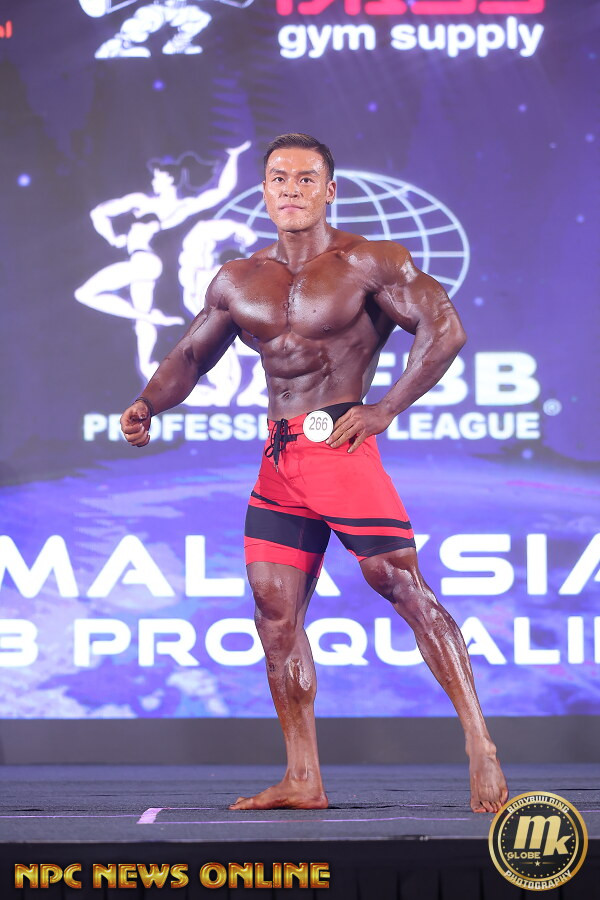 MP112 Boardshorts Custom-Made for Men's Physique ProSuits Waiting Geng