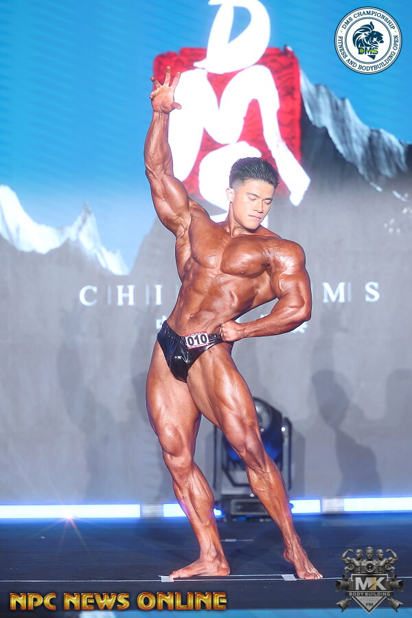 CP09 Signature Posing Trunk Custom-Made for Classic Physique ProSuits Nu Zhang