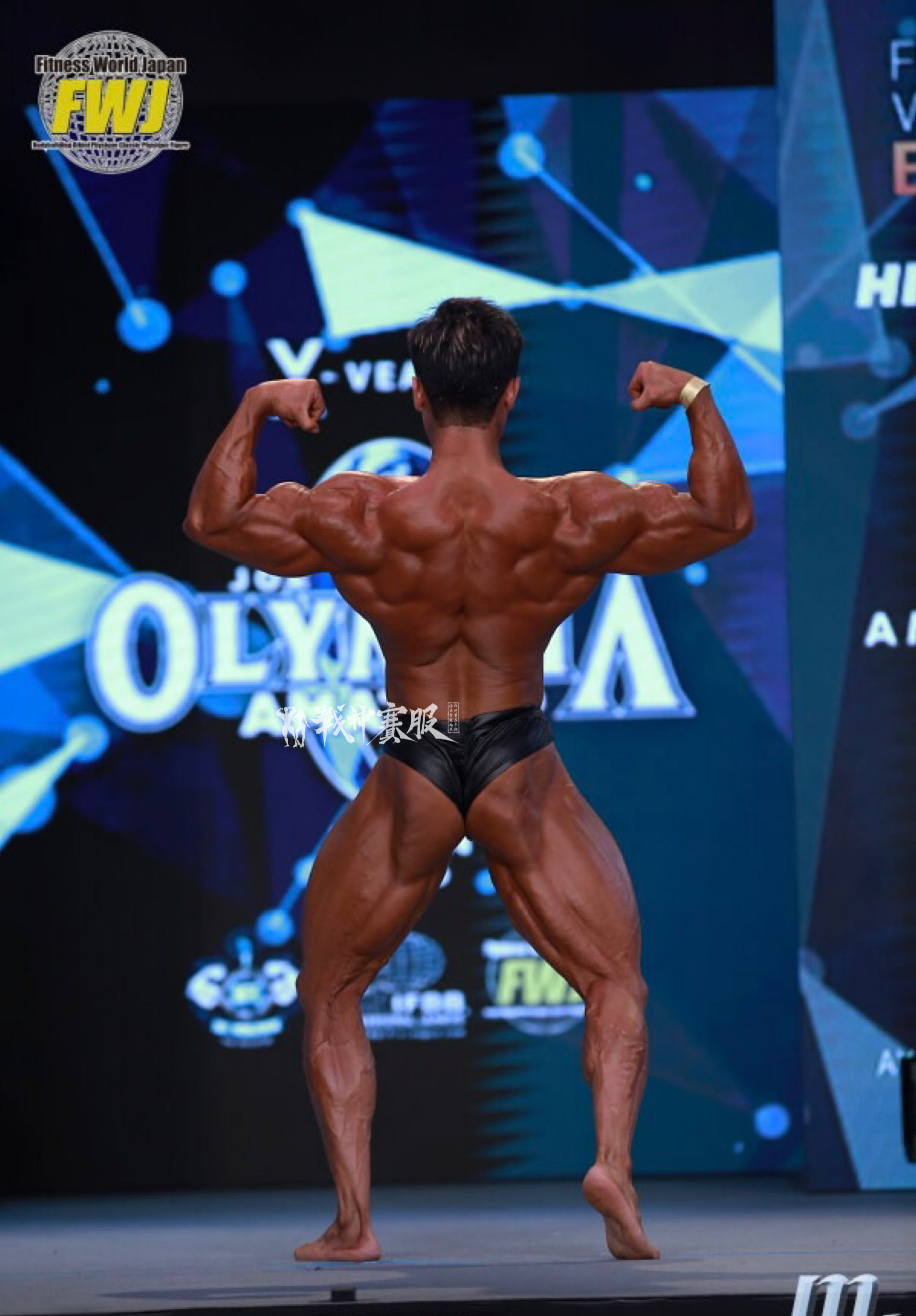 CP01 Signature Posing Trunk for Classic Physique