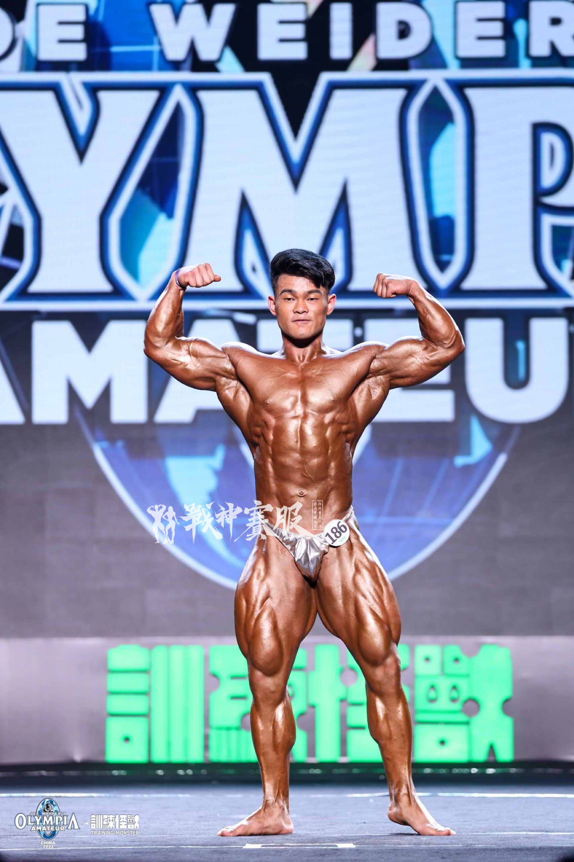 BB-K20 "Silver" Posing Trunk for Bodybuilding ProSuits Zhaofeng He