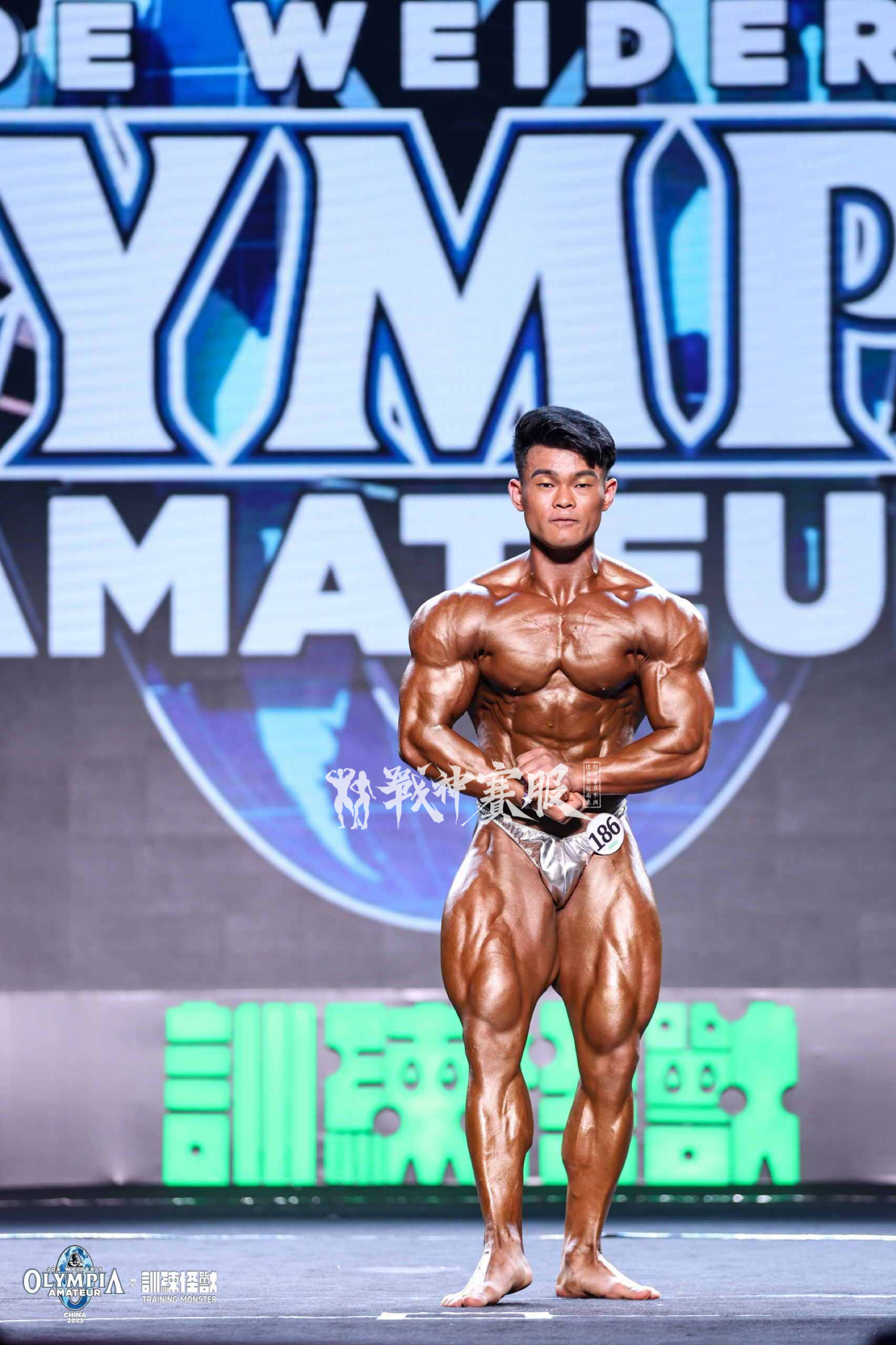 BB-K20 "Silver" Posing Trunk for Bodybuilding ProSuits Zhaofeng He