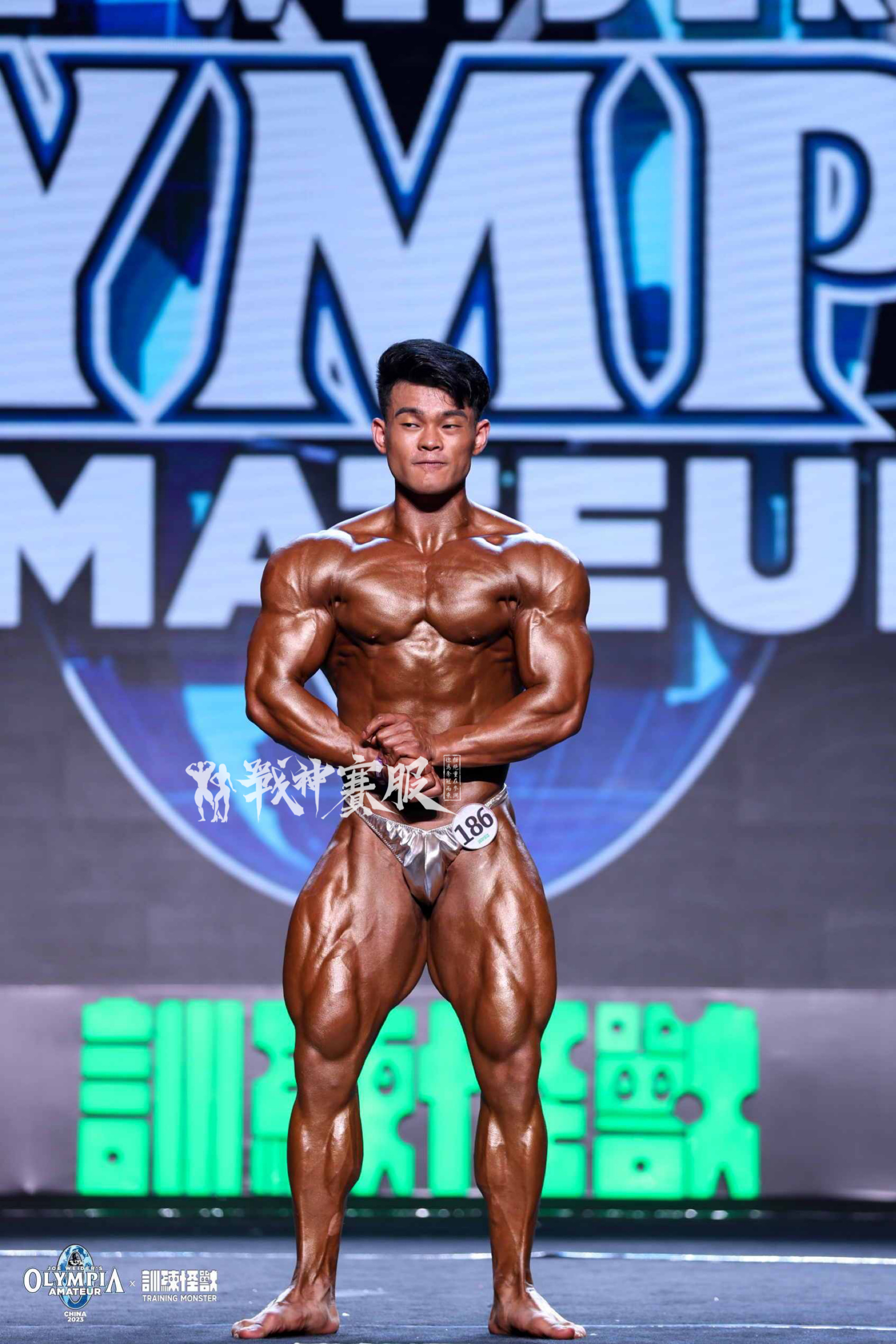 BB-K20 "Silver" Posing Trunk for Bodybuilding ProSuits Zhaofeng He