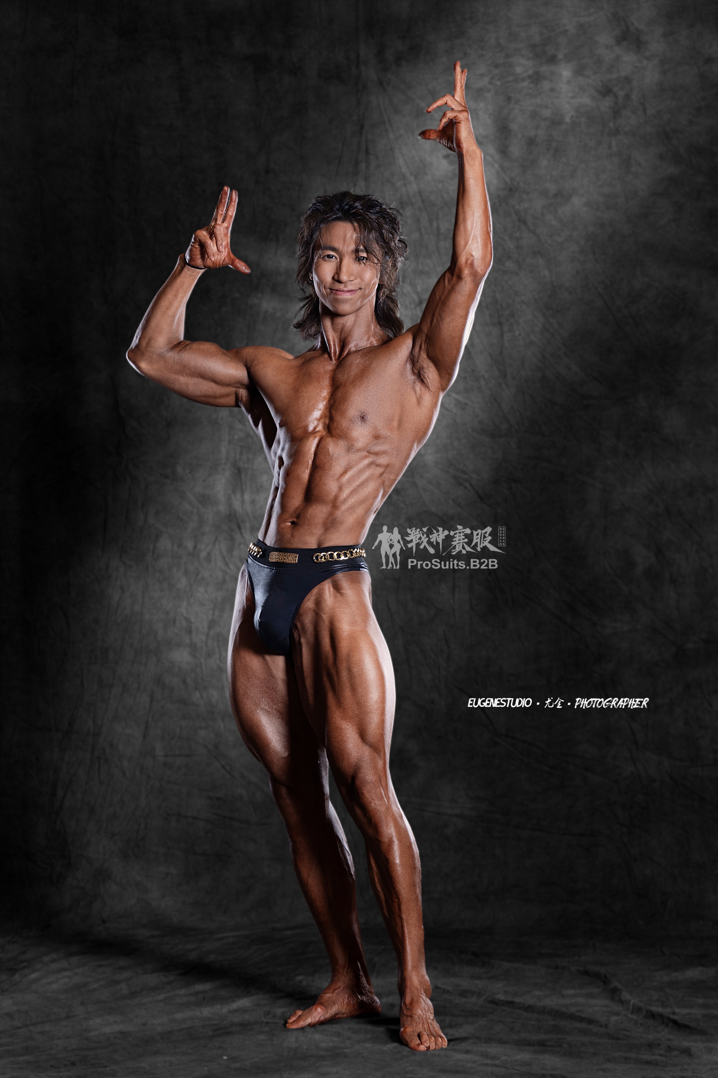 MM06 Posing Trunk with Chain Ornaments for Muscle Model ProSuits