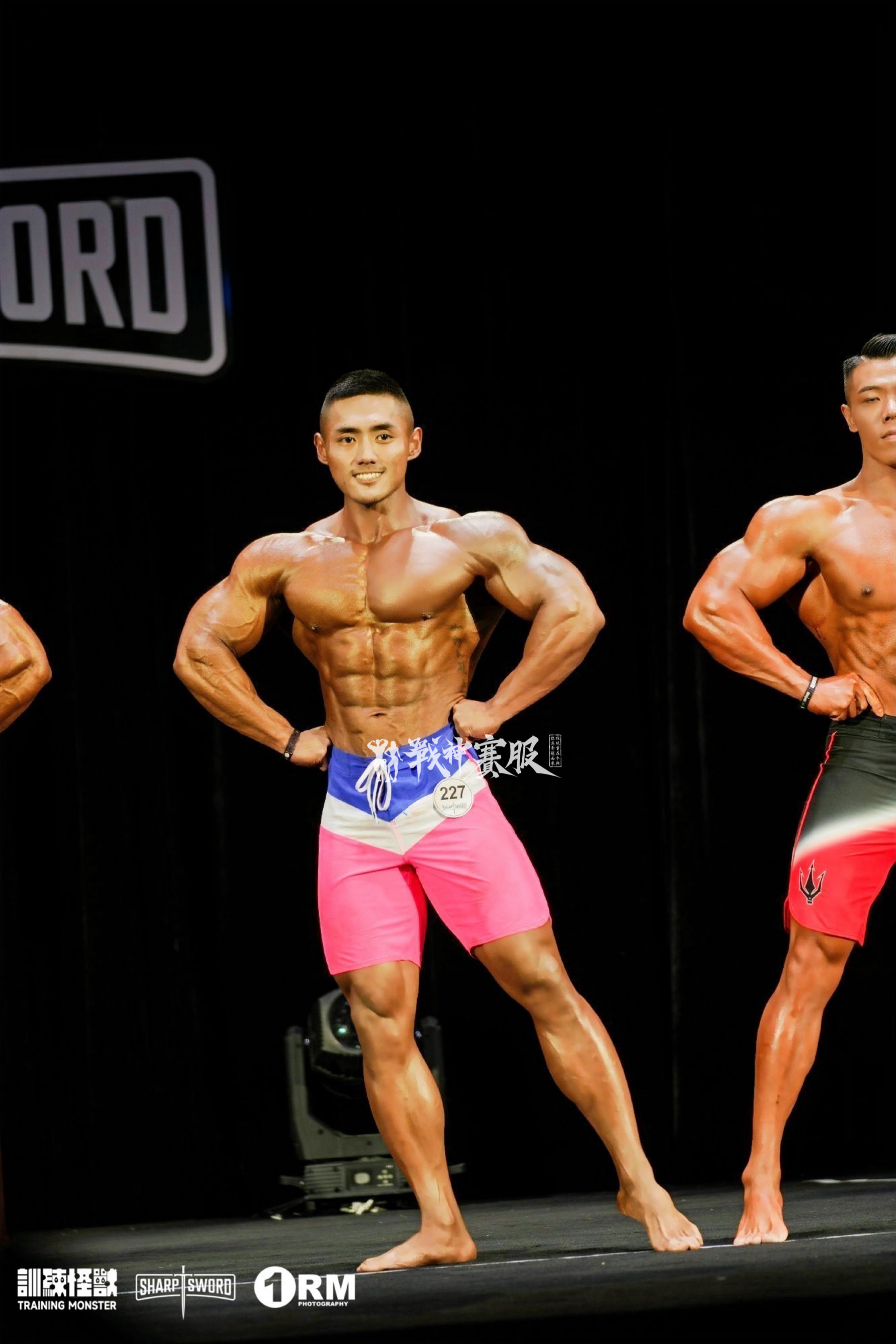 MP141 Boardshorts Custom-Made for Men's Physique ProSuits Chenhe Liu