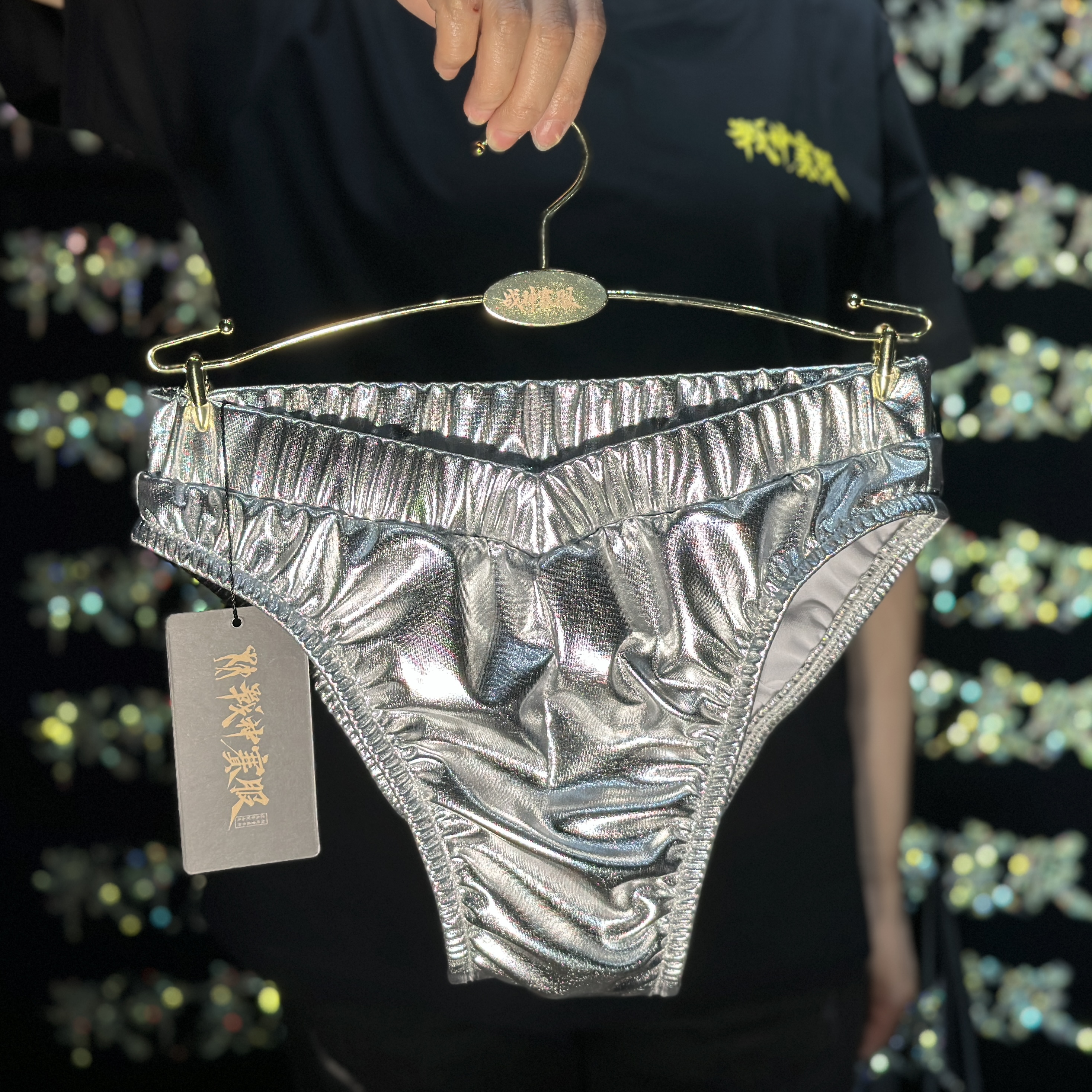 MM04 Posing Trunk Custom-Made for Muscle Model ProSuits