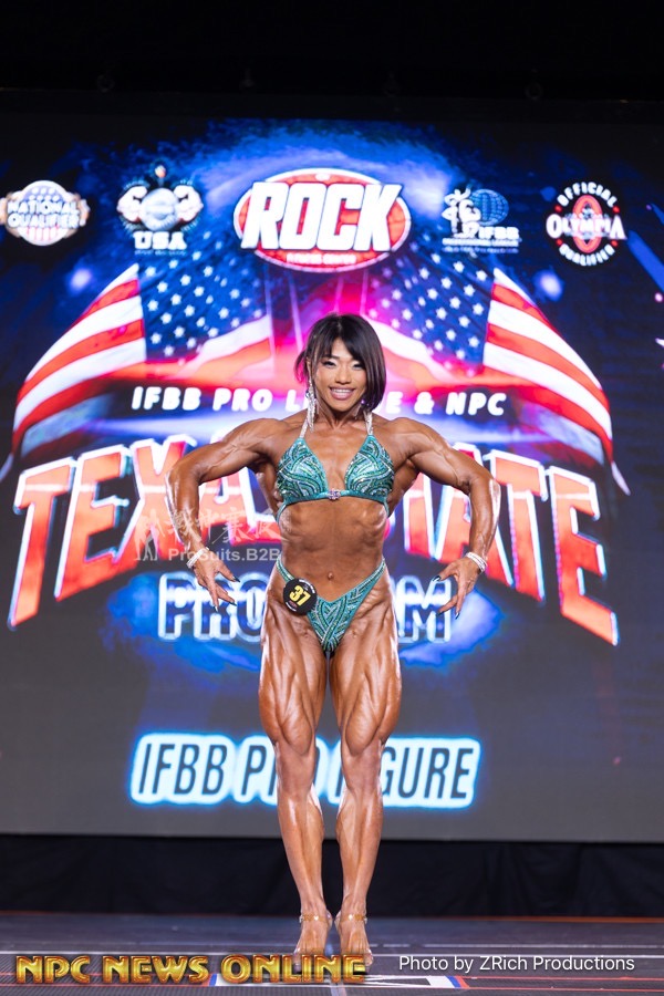 FG8-005 Competition Bikini Custom-Made for Figure/WP/WBB ProSuits Barbara Menage