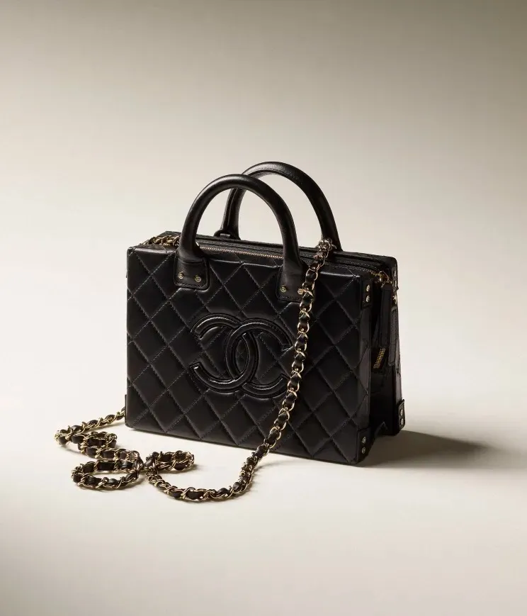 【完売必至】CHANEL バニティケース バッグ 4カラー