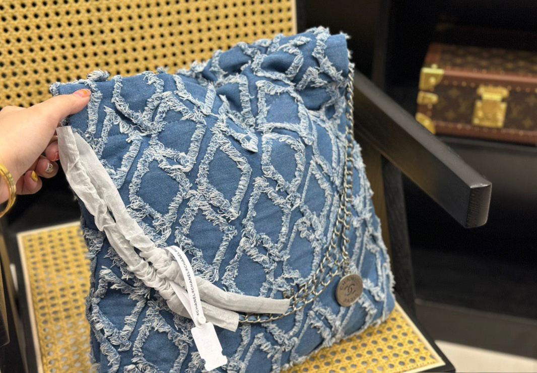 Chanel 23ss デニムバッグ アーガイル柄