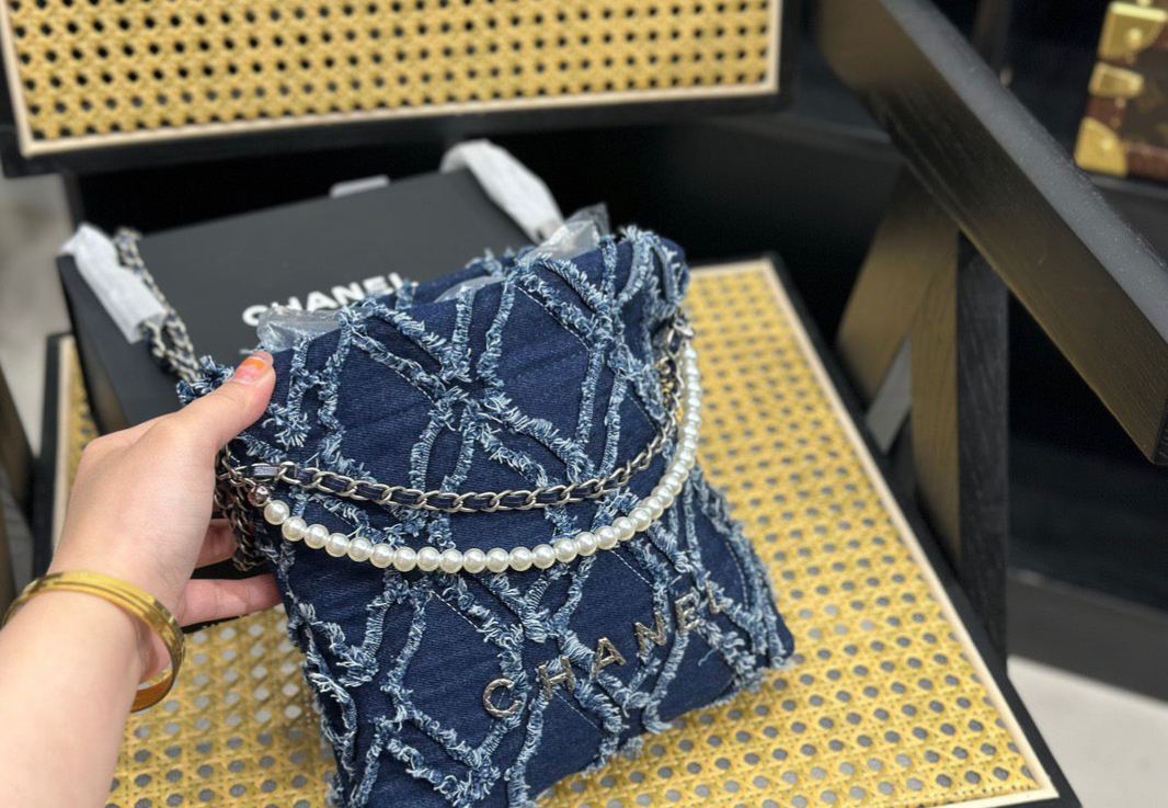 Chanel 23ss デニムバッグ アーガイル柄