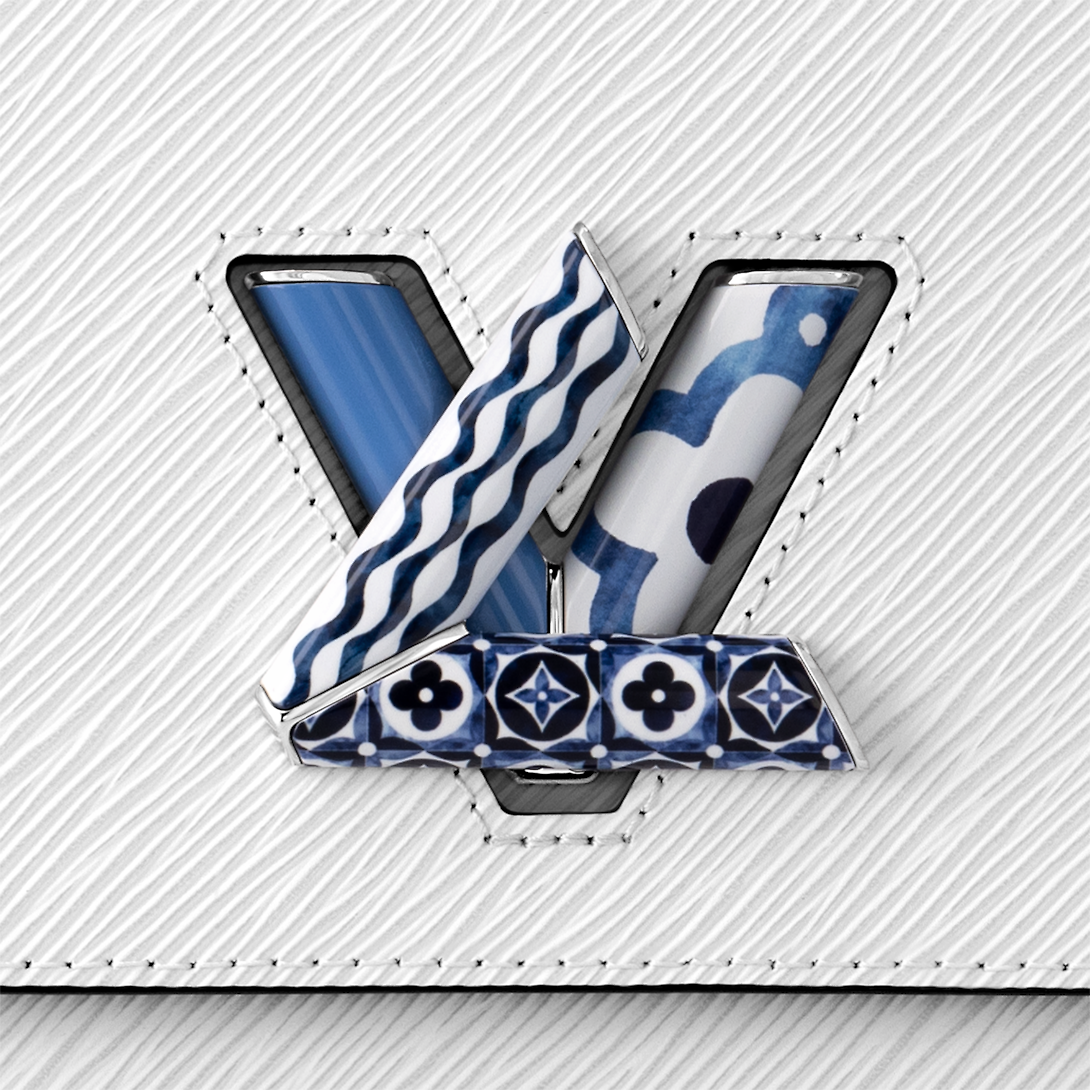 【2025】【LOUIS VUITTON 公式旗艦店】ルイヴィトン 斜めがけバッグ   Fashion bag L047