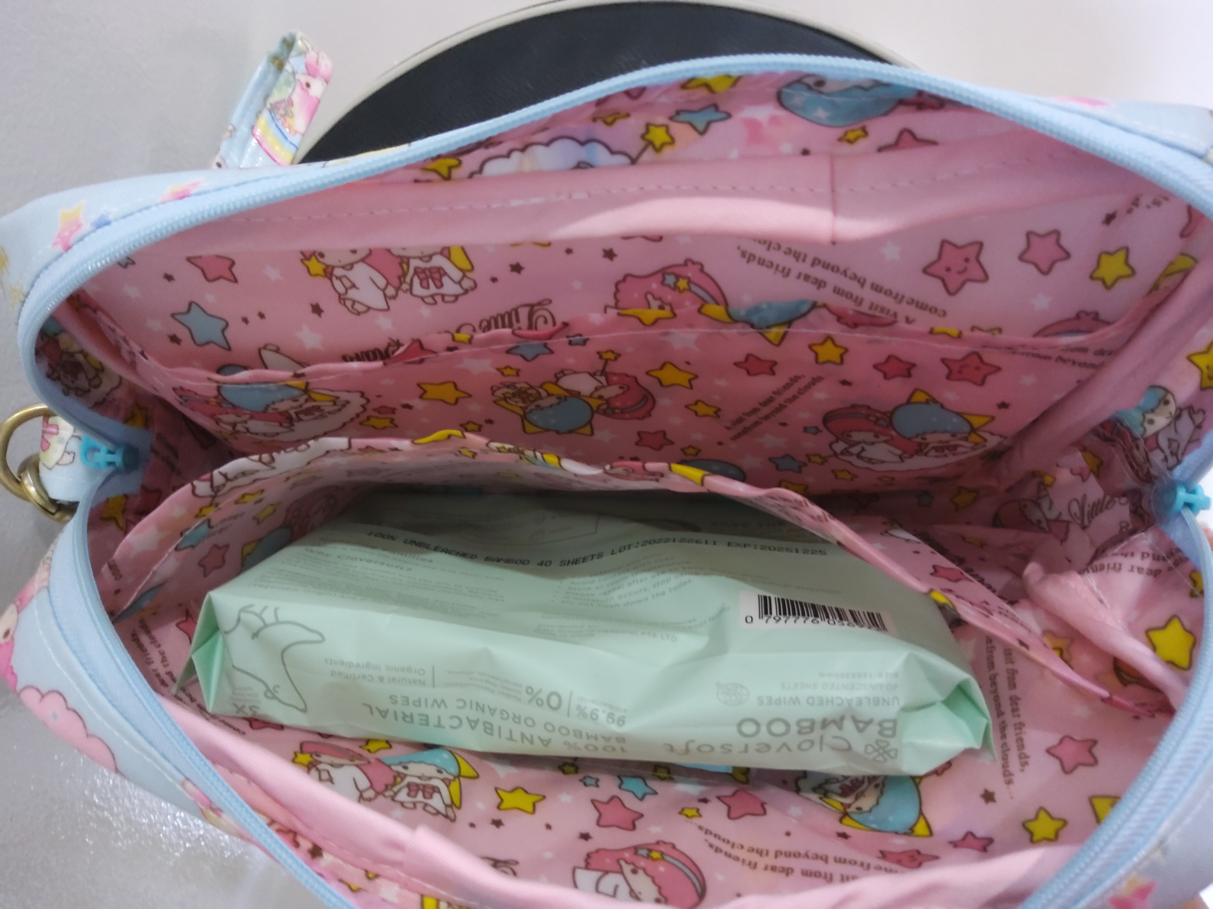 3in1 Travel Pouch for Wetwipes Tissues On-The-Go with zip