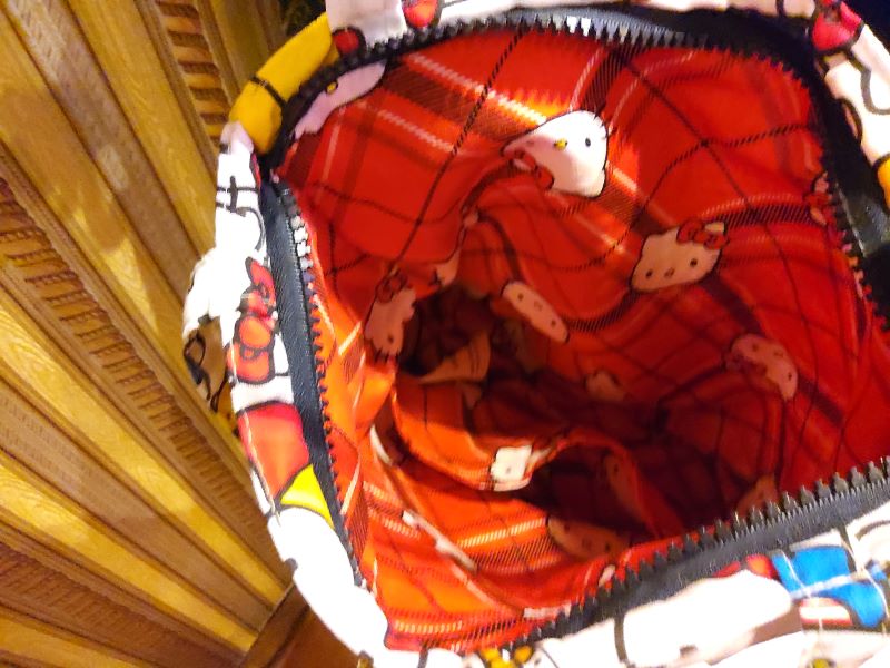 Handmade Shoulder Shopper Bag (Cotton) in Hello Kitty Print