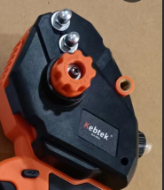 8インチチェーンソーのスプロケットカバー、品番DLA-0016