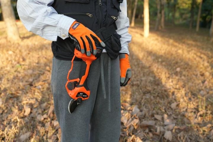 【先行予約・納期は4月初旬～中旬】【2026年新型マキタ互換】Kebtek 電動剪定バサミ 40mm 品番B06640