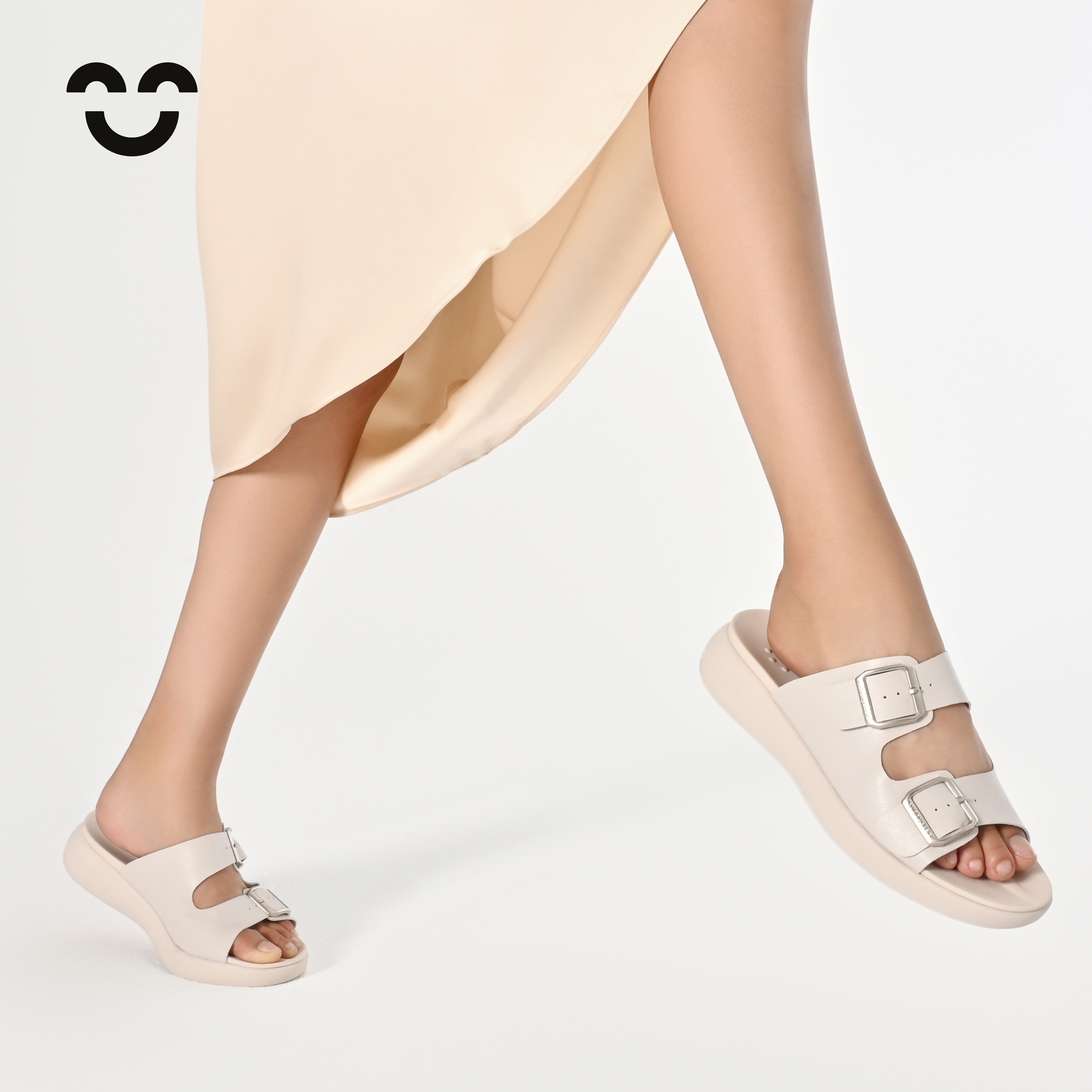 Balance Buckle Sandal