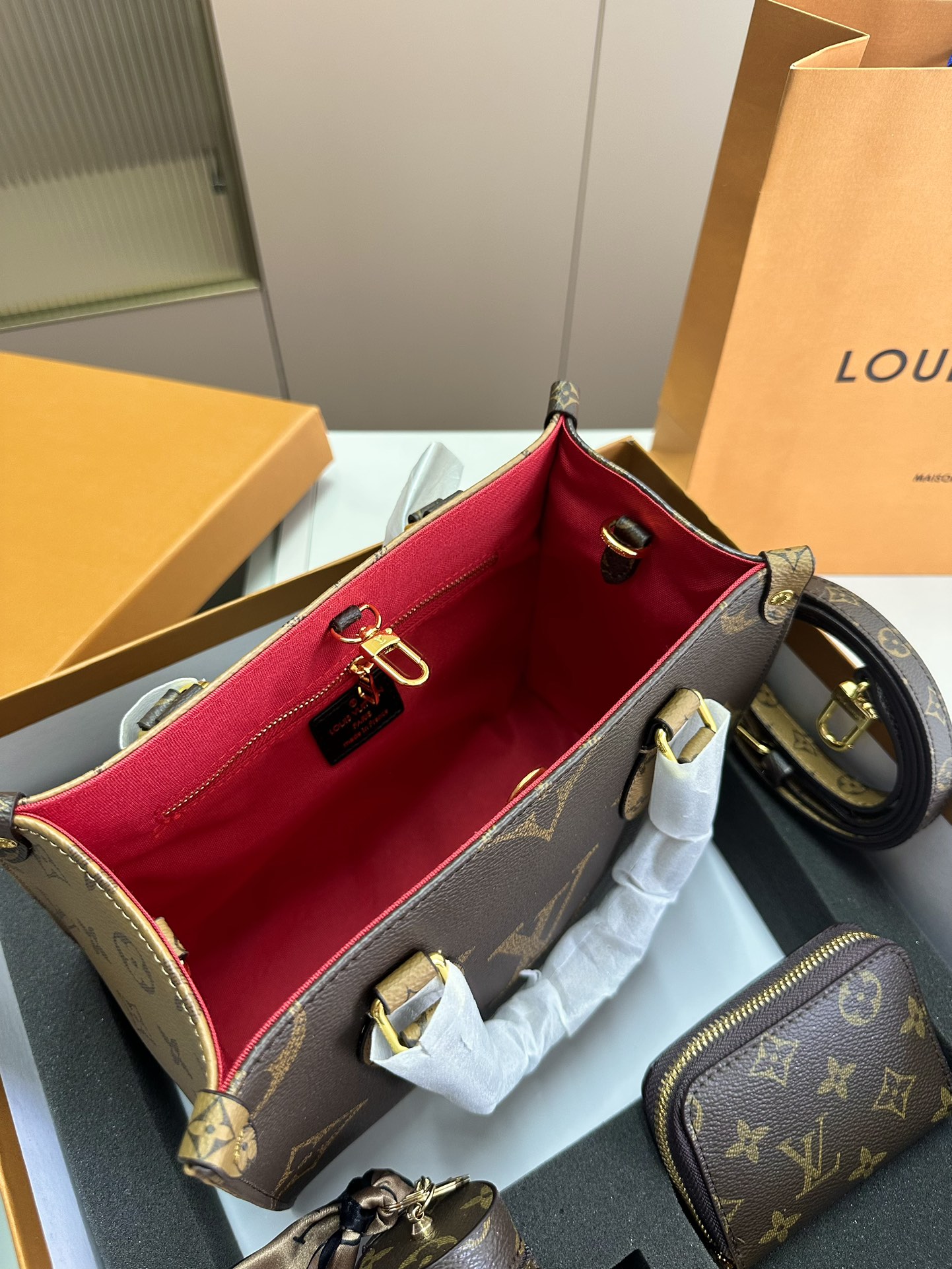 【LOUIS VUITTON】【大人気定番商品】LOUISVUITTON 古い花3点セット お得