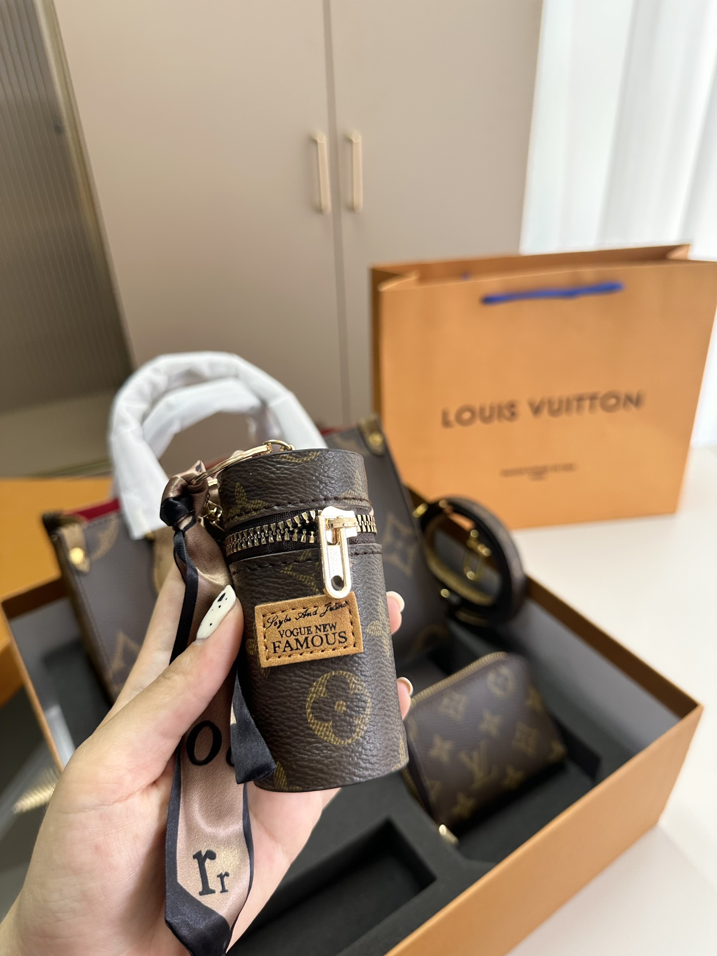 【LOUIS VUITTON】【大人気定番商品】LOUISVUITTON 古い花3点セット お得