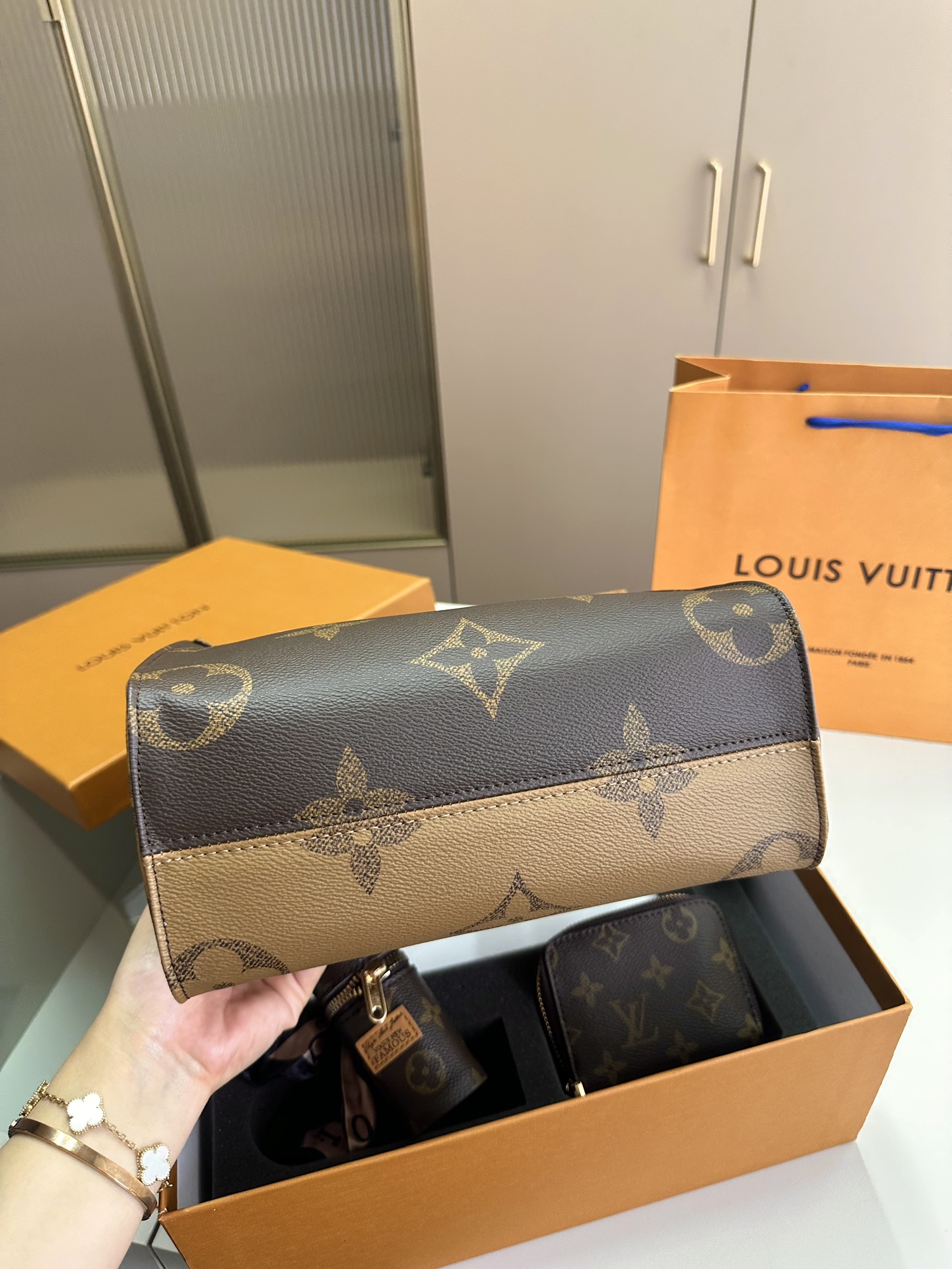 【LOUIS VUITTON】【大人気定番商品】LOUISVUITTON 古い花3点セット お得