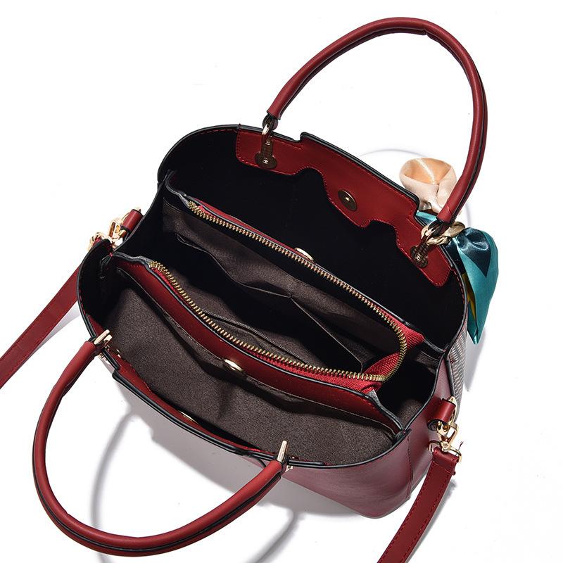 Stitching Fashion Large-capacity Bag - dianpubaba
