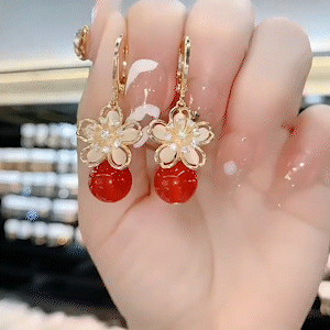 相思豆紅瑪瑙花朵耳環