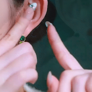 藝術感祖母綠寶石耳環