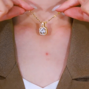 一克拉方塊鑽石項錬  
